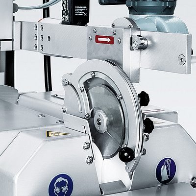 Circular knife holding fixtures Circular knife holding fixtures