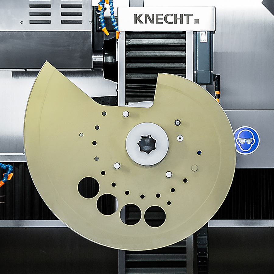 Sickle-shaped knives up to 1200 mm (47.2 in) Sickle-shaped knives up to 1200 mm (47.2 in)