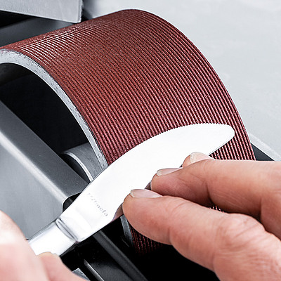 Serration grinding wheel (optional)