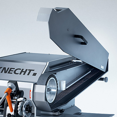 Grinding belt replacement