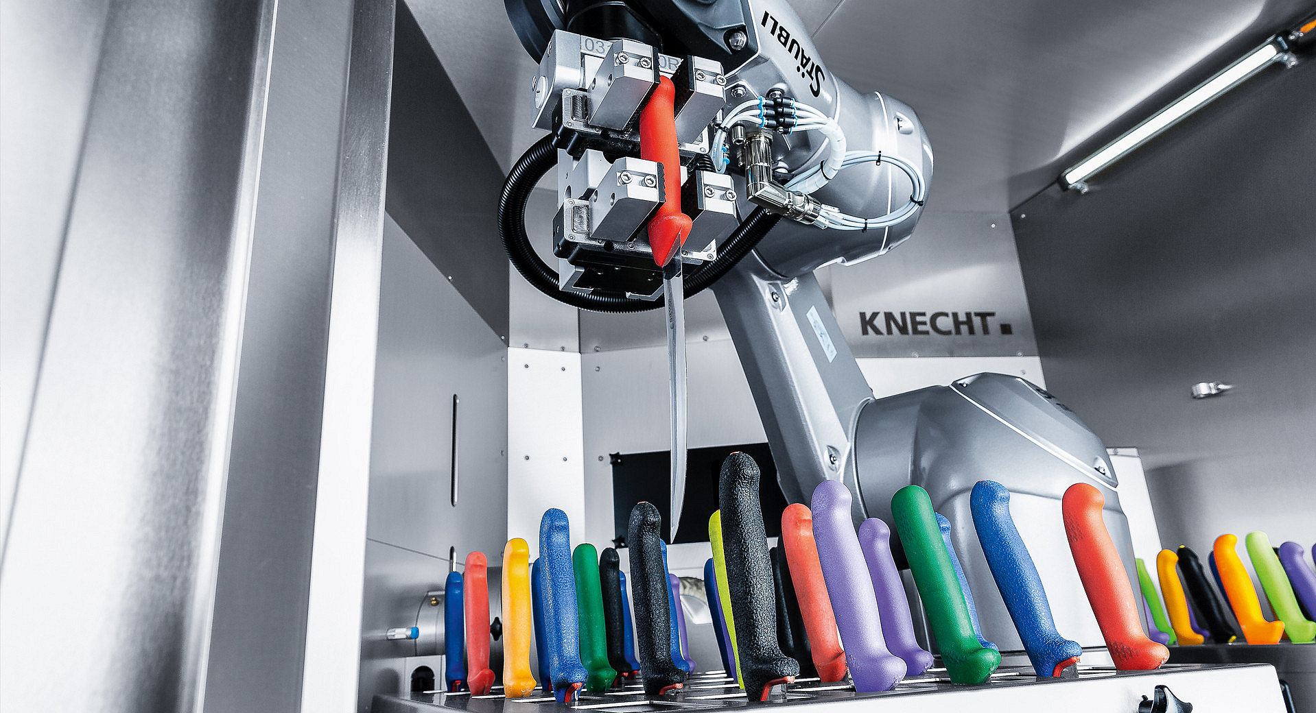 Sharpen hand knives fully automatically