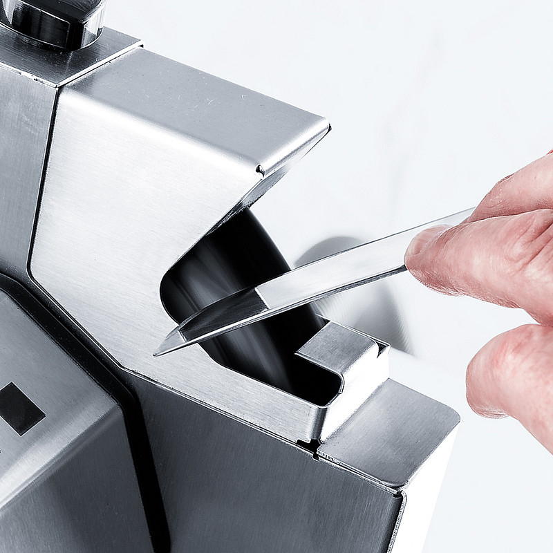 Polishing hand knives